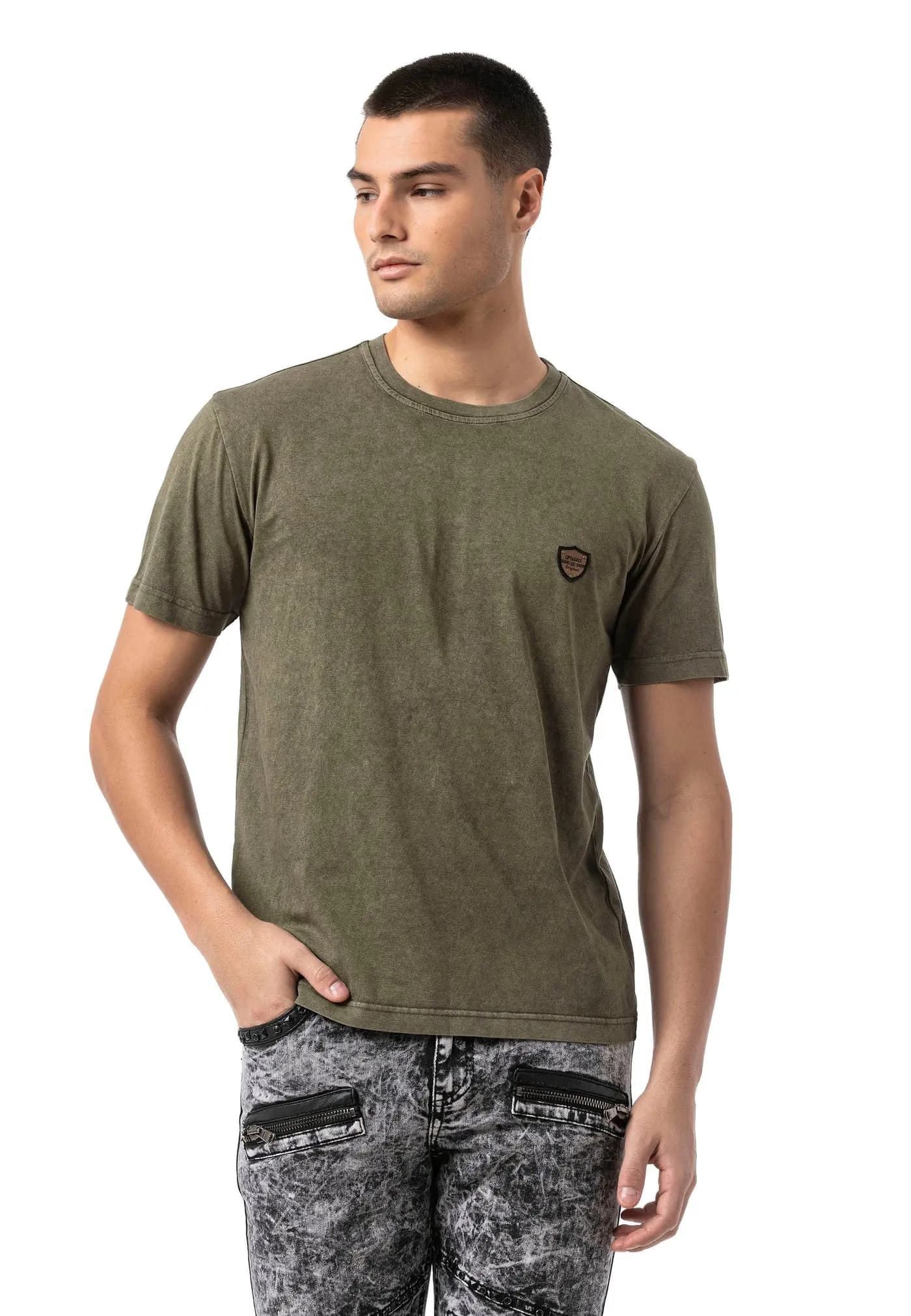 CT808 — t-shirt z efektem sprania — khaki — ujęcie 3